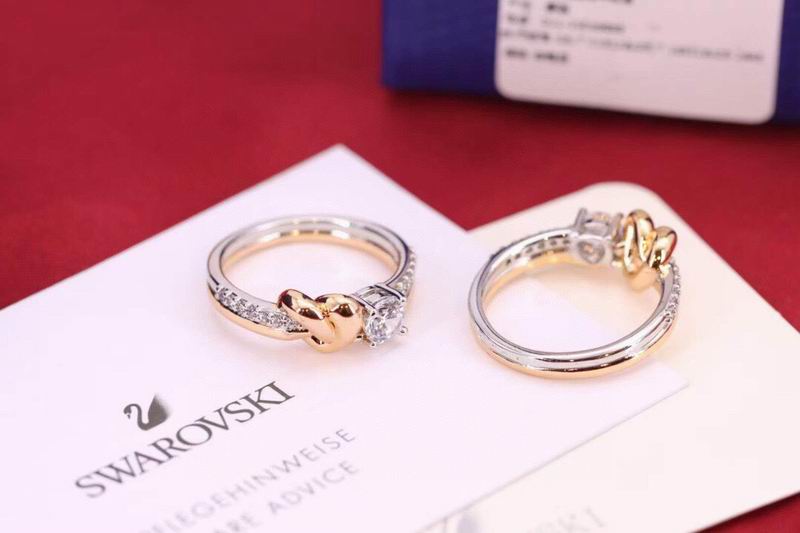 2025 Swarovski Ring 1212